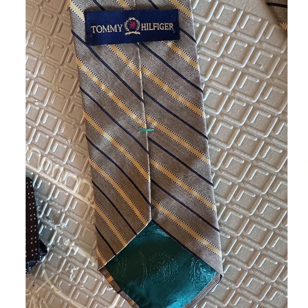 Tommy Hilfiger Mens Silk Tie Brown Gold Navy Blue Diagonal Striped Classic
